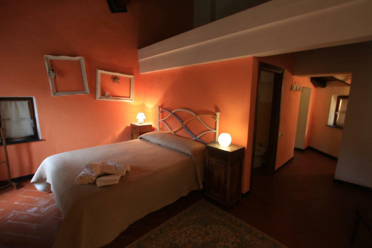 Borgo Di Codeglia - Country Rooms ริคคอ เดล โกลโฟ ดิ สเปเซีย ภายนอก รูปภาพ